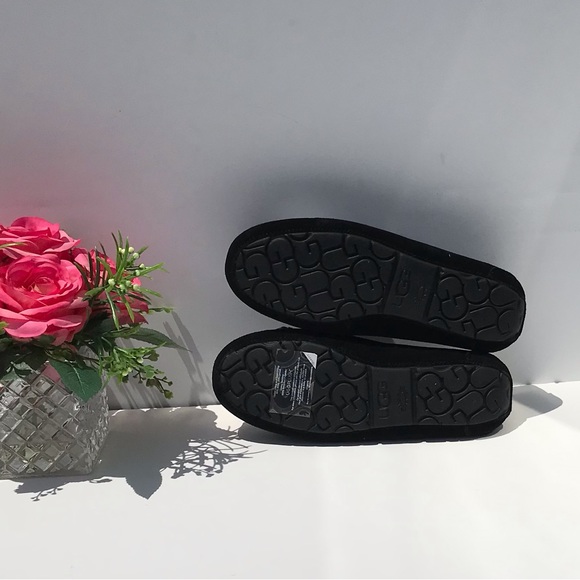 UGG Ansley Checker Bow - Picture 7 of 9